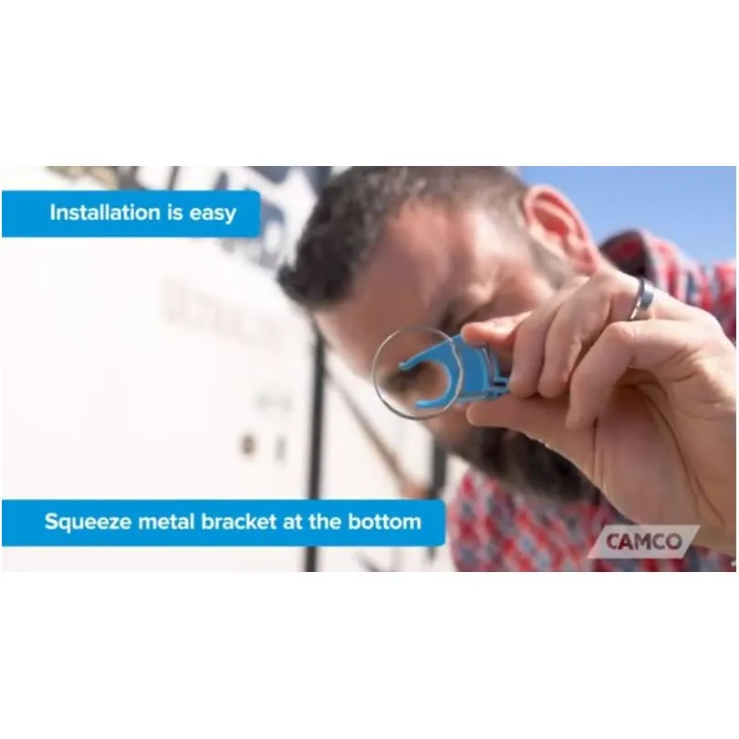 Camco Water Tank Filler Clip